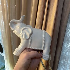 White Elephant table lamp nightlight